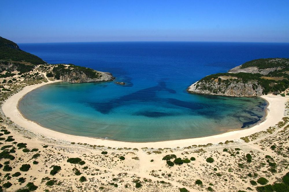 voidokilia beach pylos messenie peloponese