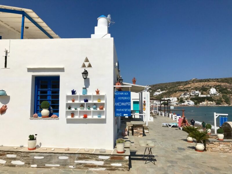 Ceramics store on Platis Yialos beach, Sifnos