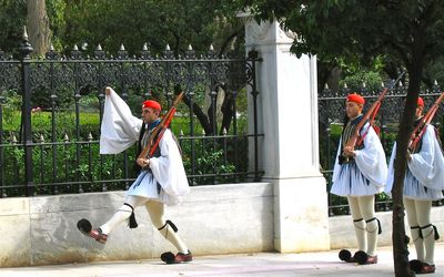 changing of the guard visit the must-sees of Athens in one day with a private driver in Athens