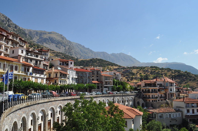 arachova greece mountain village near Delphi