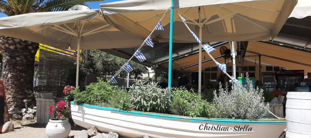 The Ammos restaurant, a must in Aegina
