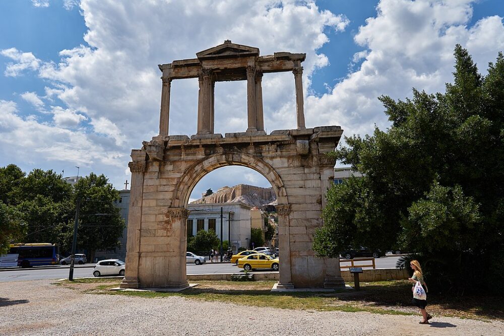 hadrian's gate in Athens Greece roman emperor plaka