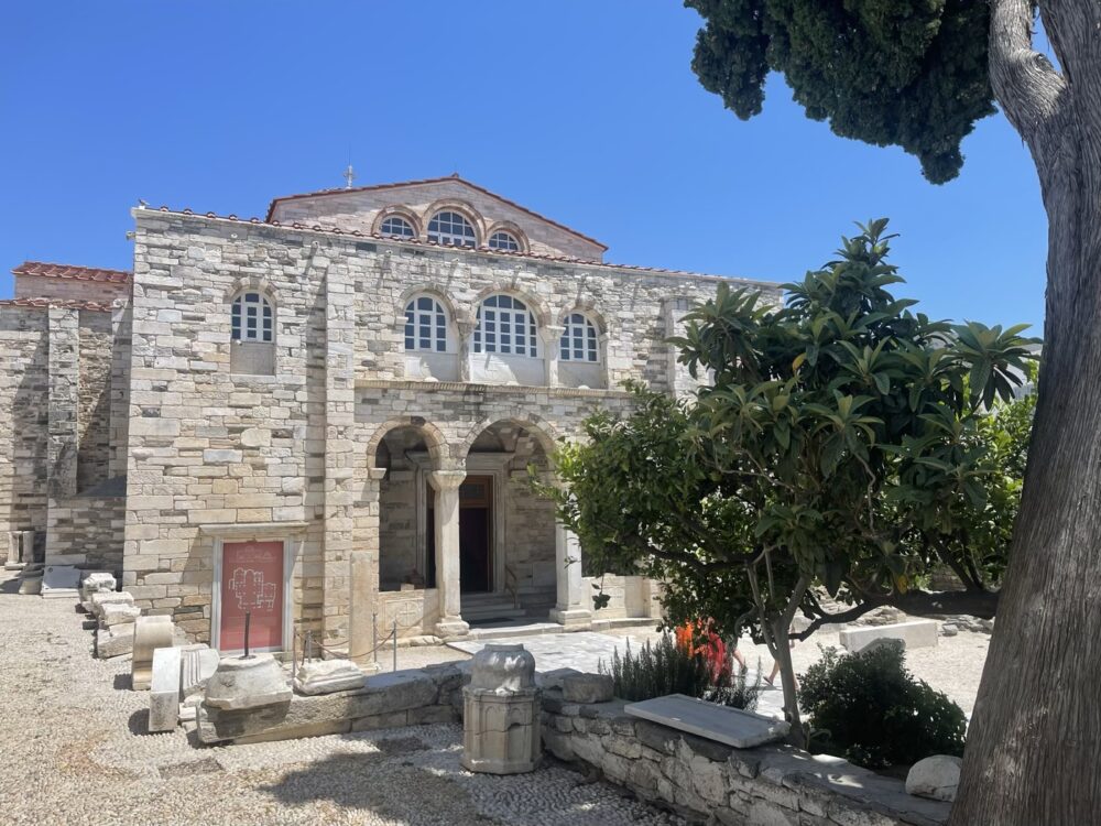 Basilica of Panaghia Ékatontapyliani, Parikiá, Paros